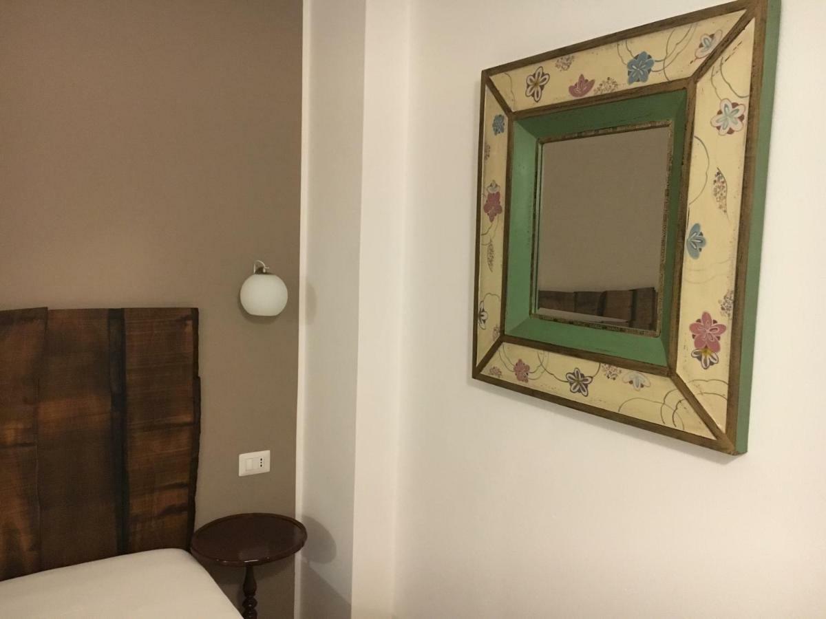 Bed and Breakfast Elleboro Carugo Zewnętrze zdjęcie
