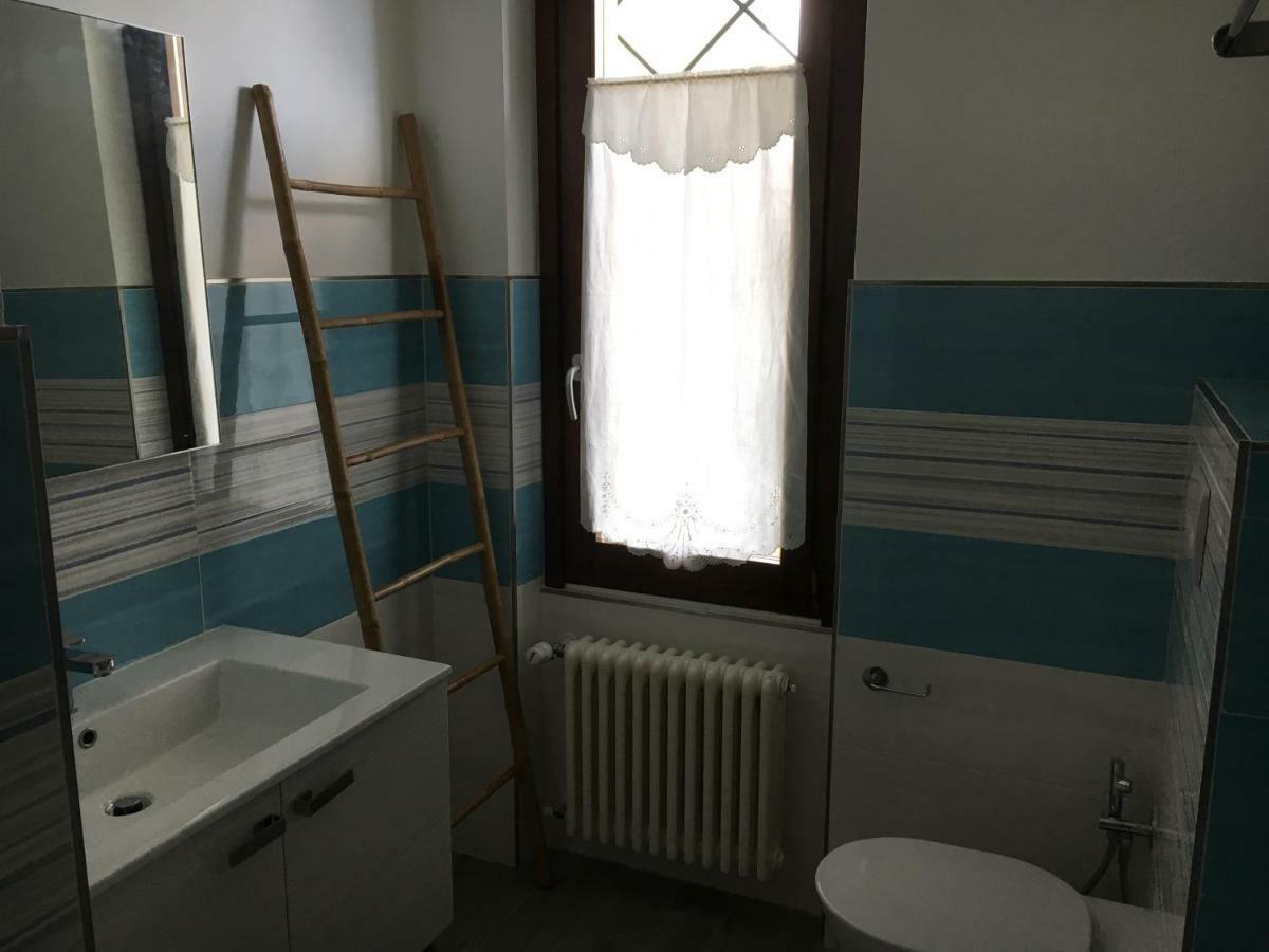 Bed and Breakfast Elleboro Carugo Zewnętrze zdjęcie