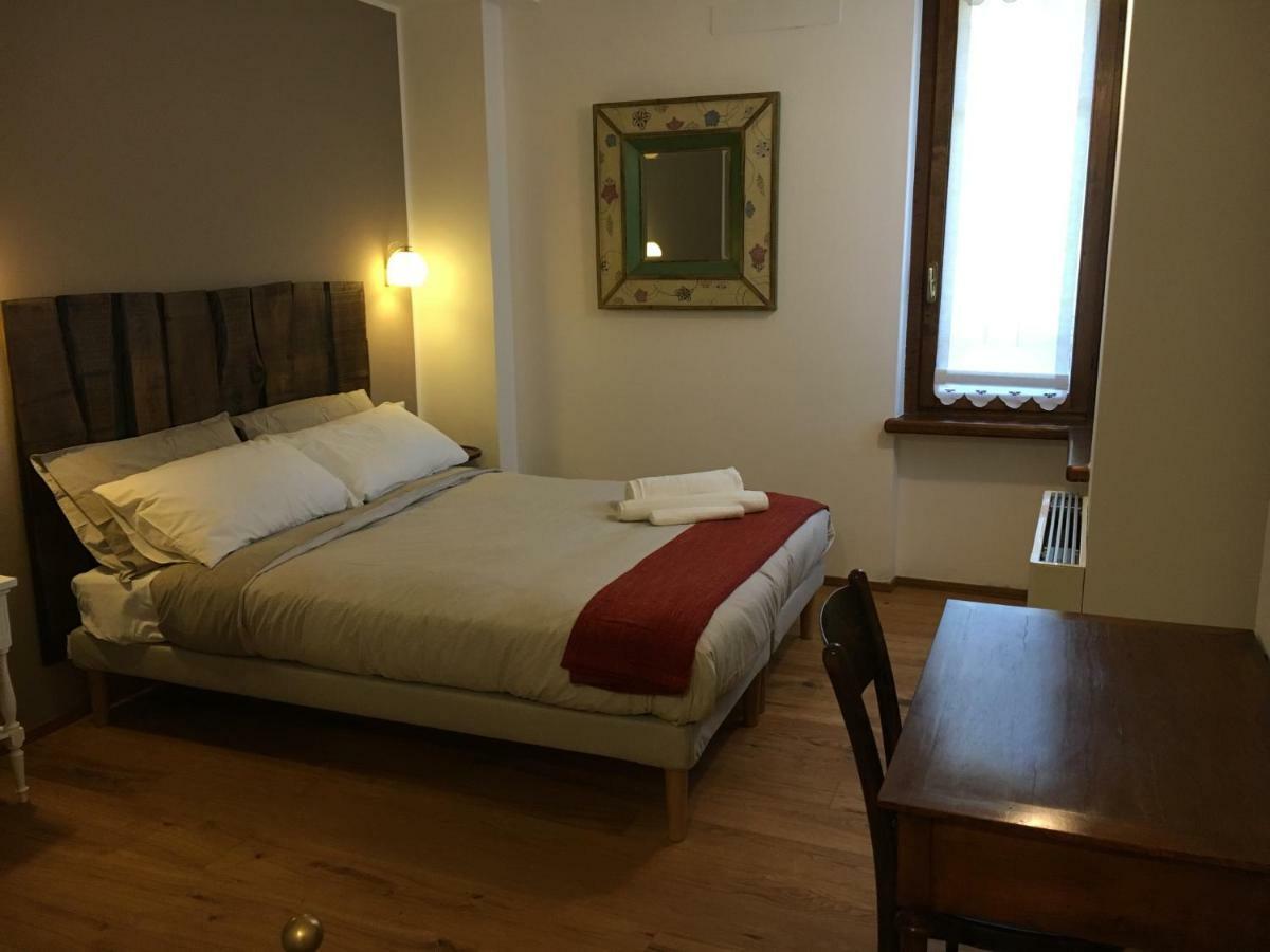 Bed and Breakfast Elleboro Carugo Zewnętrze zdjęcie