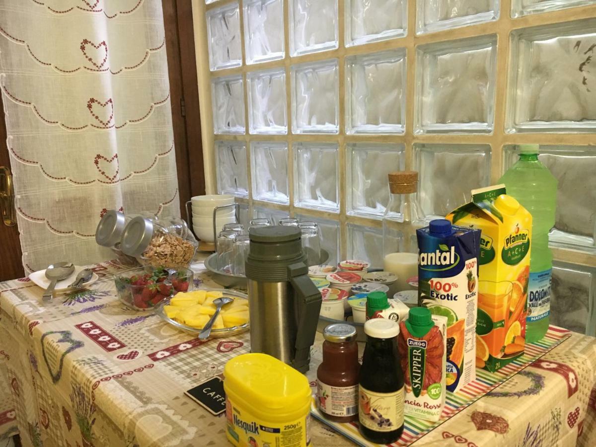 Bed and Breakfast Elleboro Carugo Zewnętrze zdjęcie